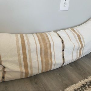 NWT hearth and hand large lumbar pillow